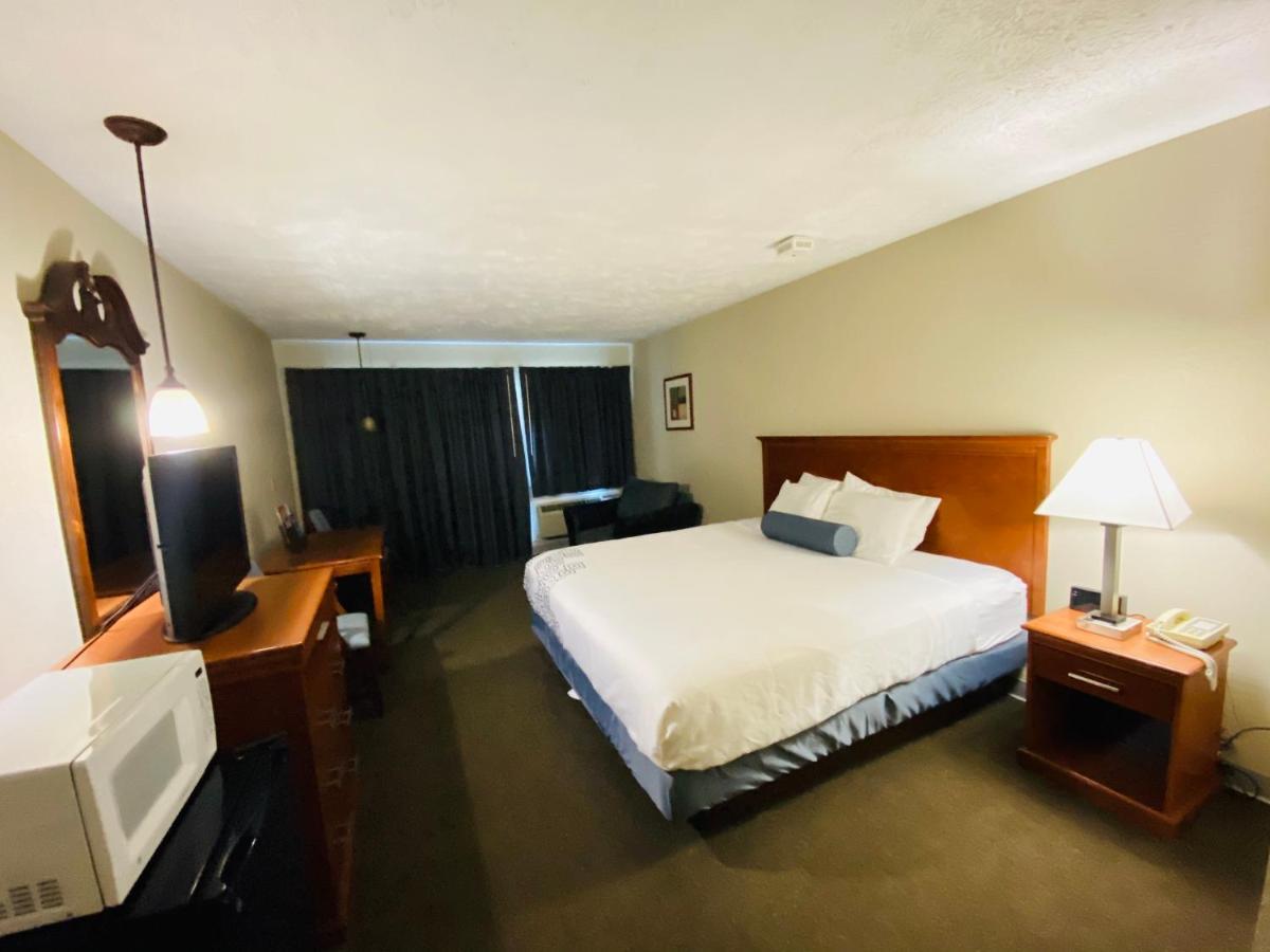 Fleetwood Inn Suites เชบอยกัน ภายนอก รูปภาพ