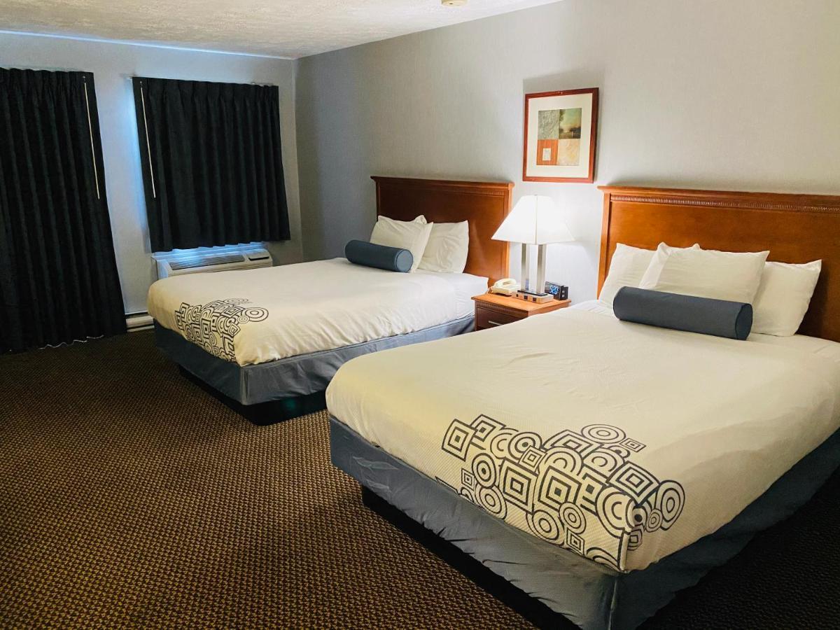 Fleetwood Inn Suites เชบอยกัน ภายนอก รูปภาพ