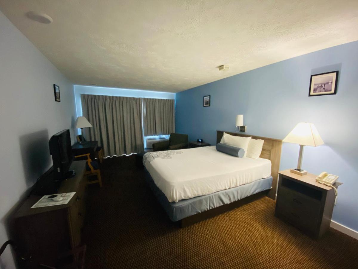 Fleetwood Inn Suites เชบอยกัน ภายนอก รูปภาพ